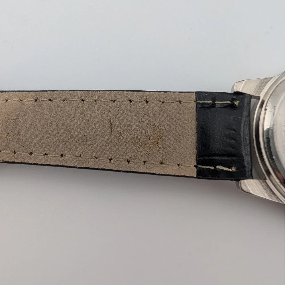 Walt‎ Disney World Limited Release Mickey Mouse Watch NOS Box